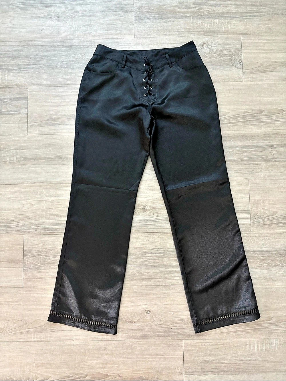 Vintage 90’s IT'S-PERFECT Women's Black Satin Lace-Up Straight Leg Pants